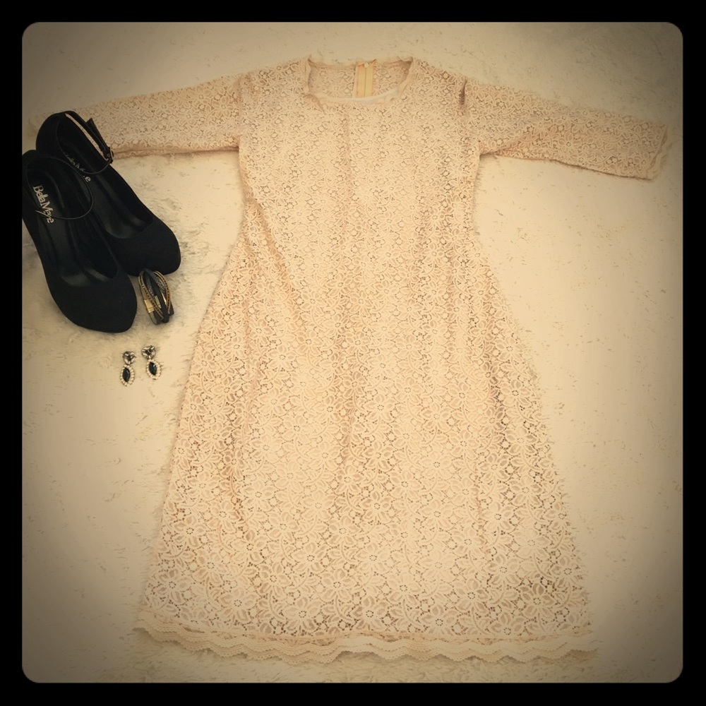 Elegant Laced dress
